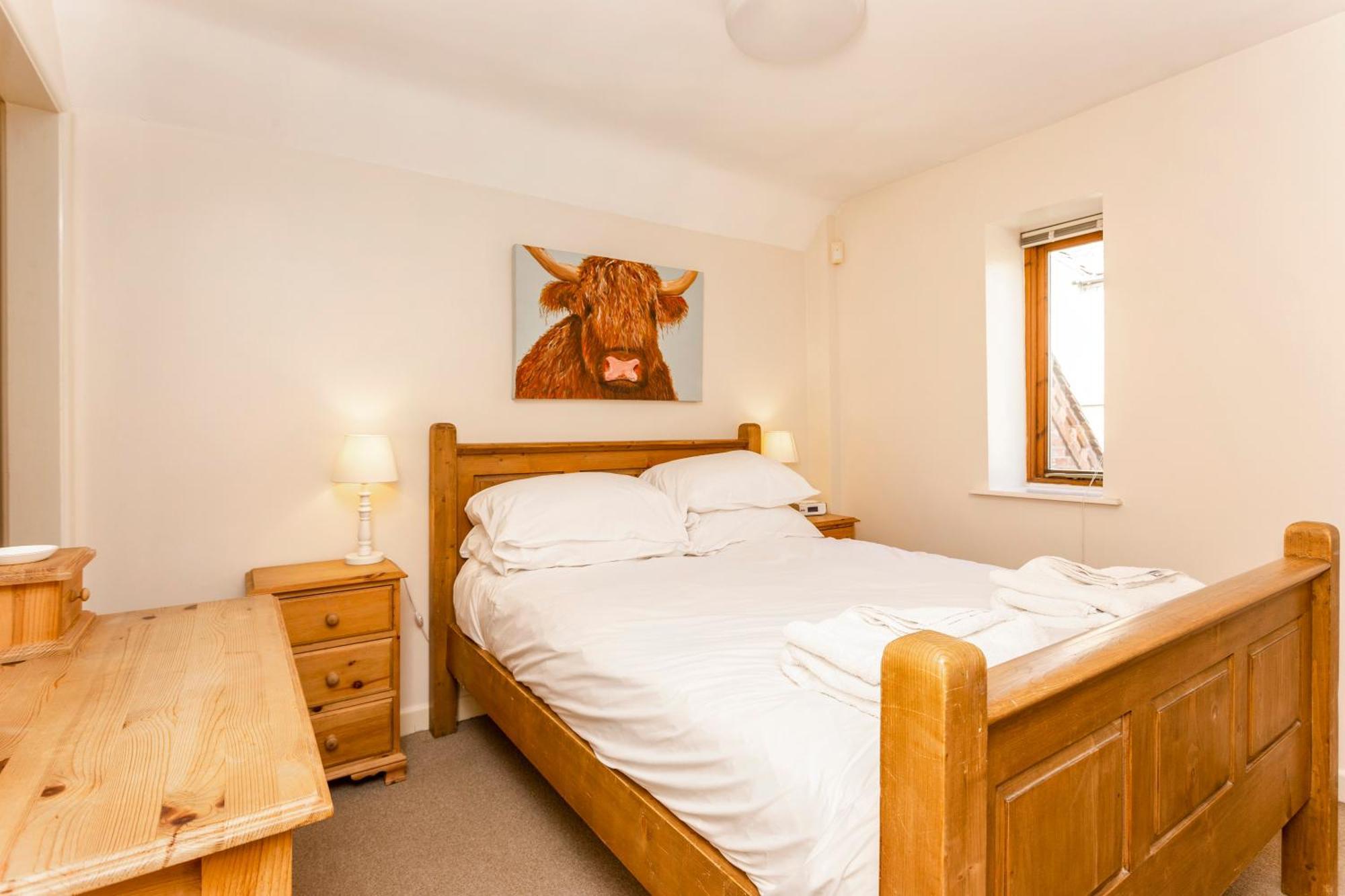 Bridge Farm Holiday Cottages Honeybourne Room photo