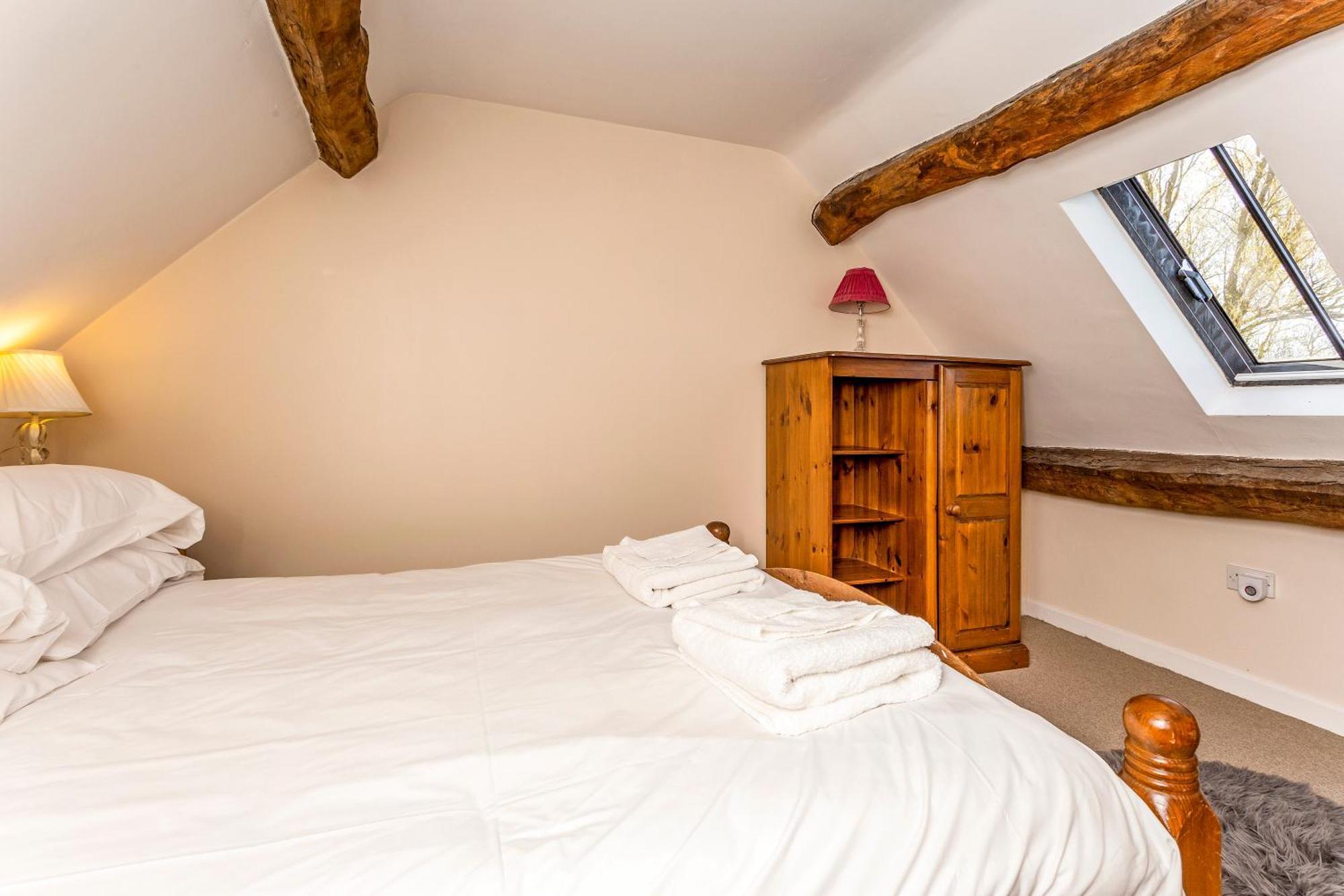 Bridge Farm Holiday Cottages Honeybourne Room photo